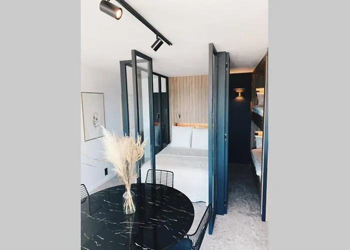 Apartment Wonderful Architect Designed Flat With Sea View