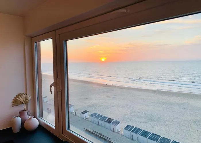 Apartmán Wonderful Architect Designed Flat With Sea View *