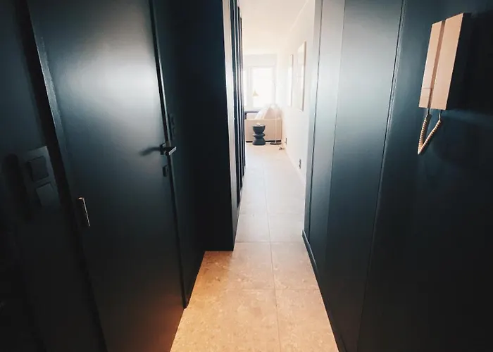 Wonderful Architect Designed Flat With Sea View