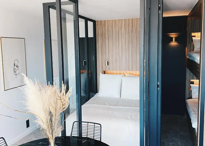 Apartmán Wonderful Architect Designed Flat With Sea View